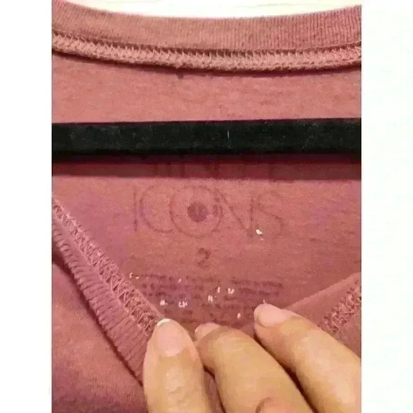 Aerosmith Top Size 2 By The Vinyl Icons Graphic Tee Let The Music Do The Talking - Picture 4 of 4